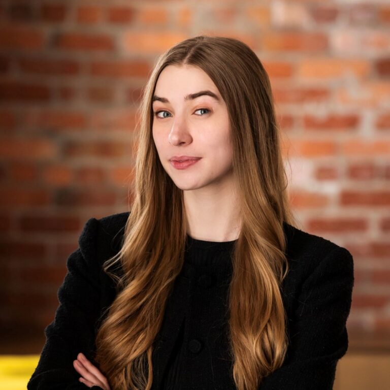 Eva Tuecke